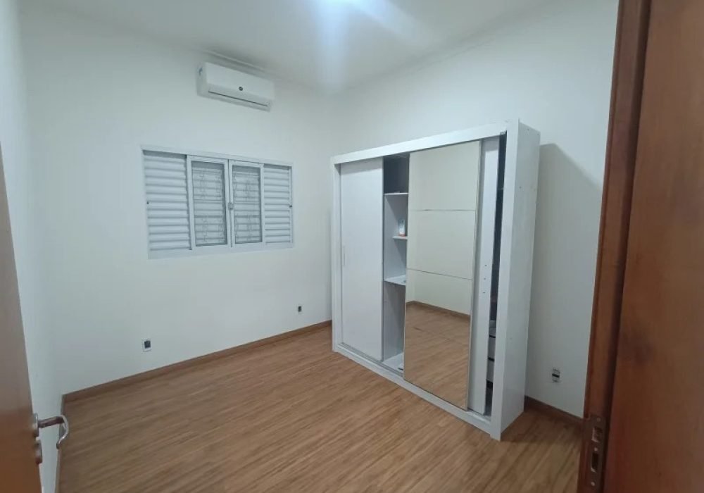 WhatsApp Image 2025-09-10 at 10.47.18 (3)