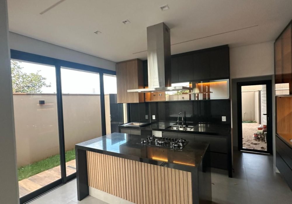 WhatsApp Image 2025-11-26 at 16.23.50