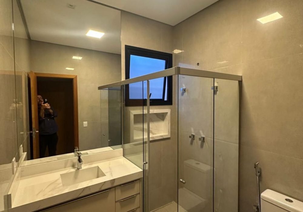 WhatsApp Image 2025-11-26 at 16.23.51 (1)