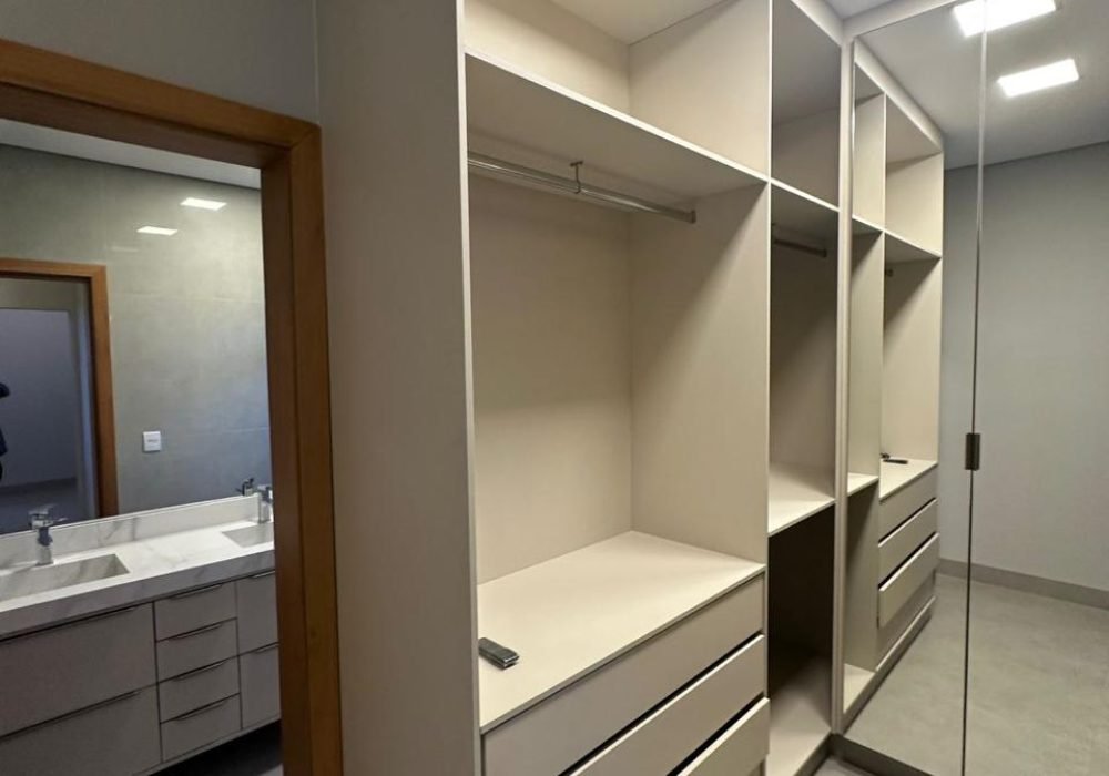 WhatsApp Image 2025-11-26 at 16.23.52