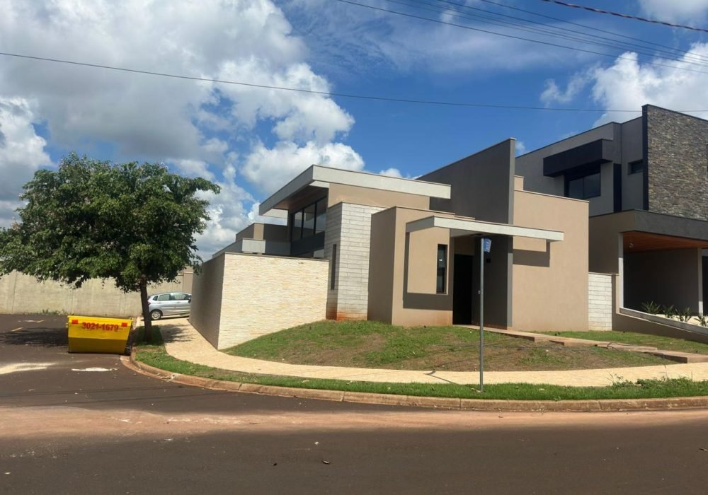 WhatsApp Image 2025-11-26 at 16.23.53 (1)