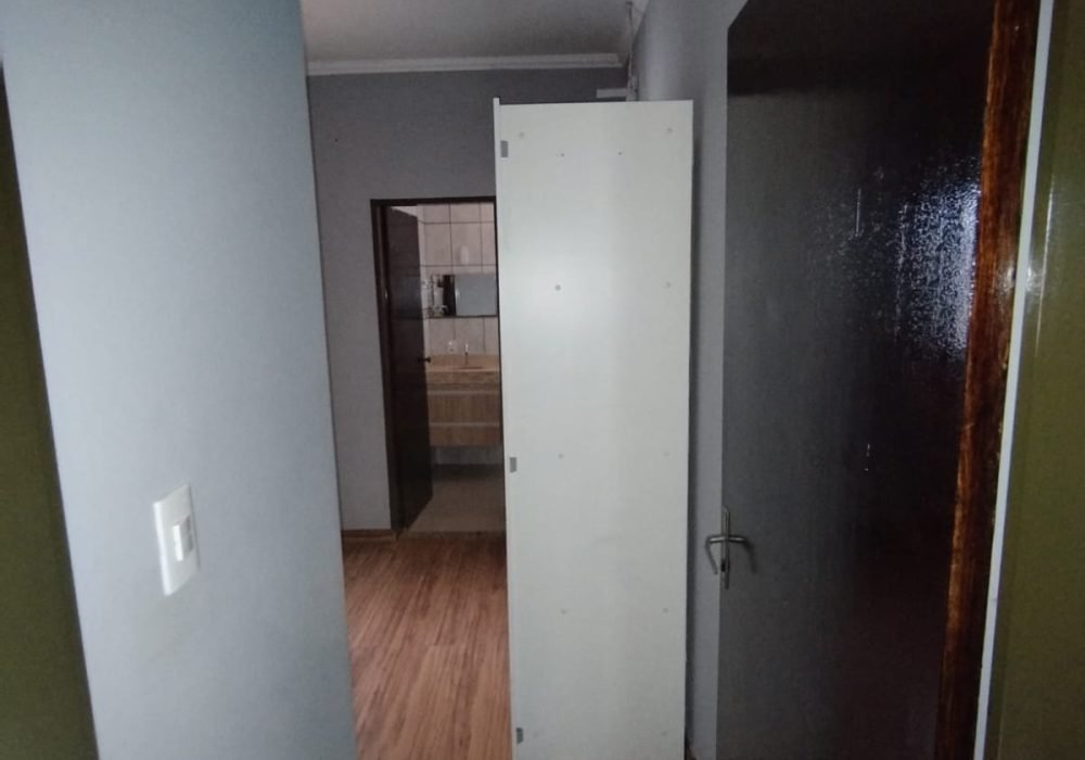 d6e016a6-16d3-4a32-ba62-fde781326e8c