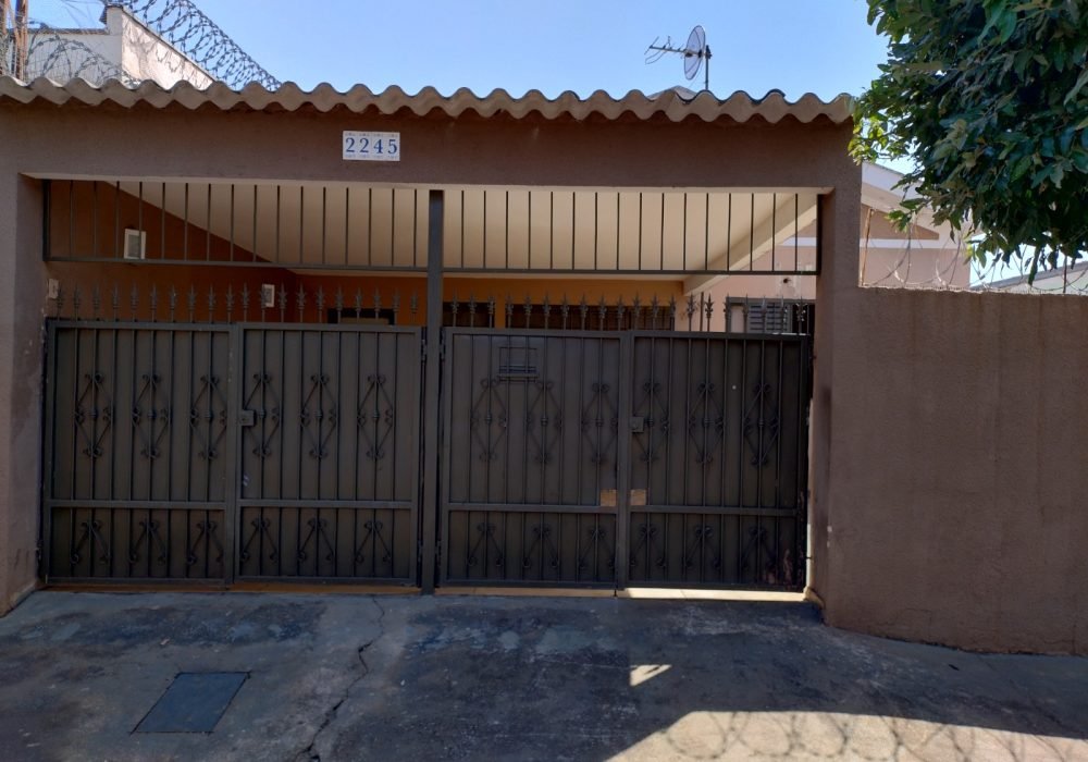 frente da casa cont 2